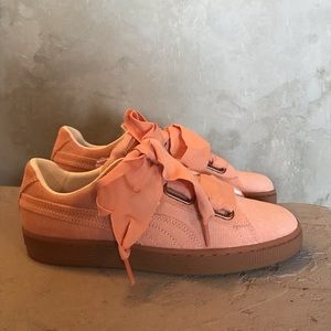 puma basket heart corduroy wn's